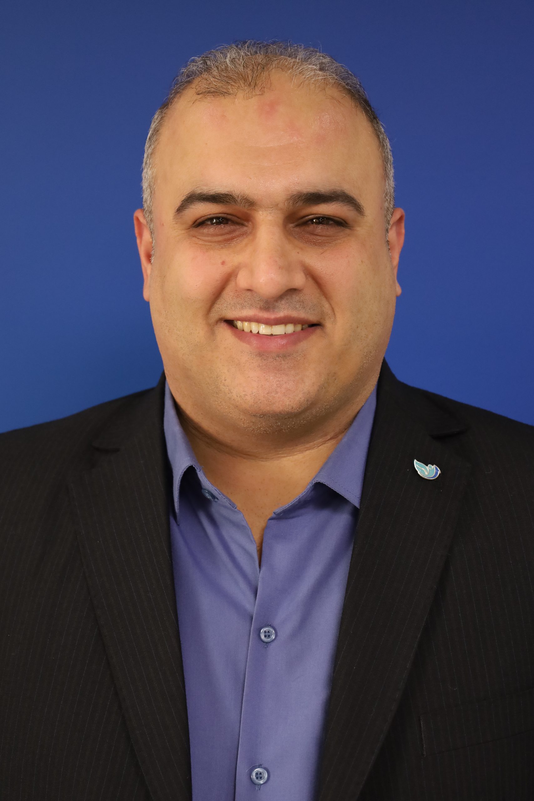 پویا احمدیفرد